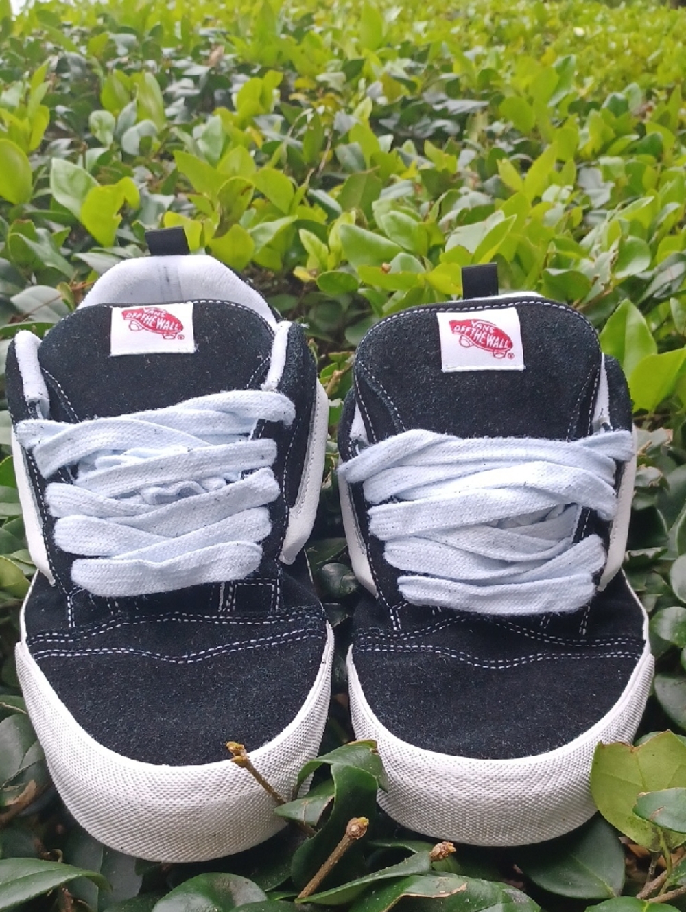 -- Vans Black and White Old Skool Low-Top Sneakers - Picture 8 of 11